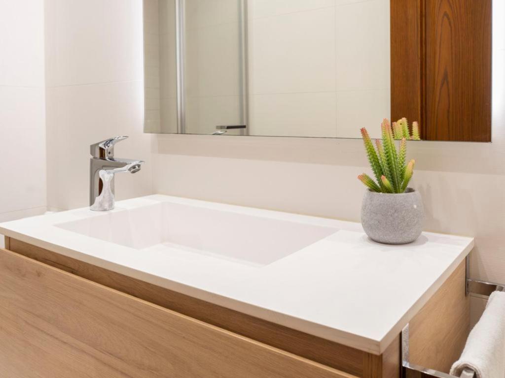Elegante Y Amplio Con Vistas Espectaculares Apartamento *
